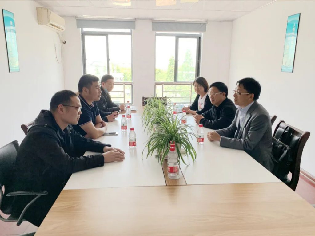 台州学院副院长一行来我司参观考察
